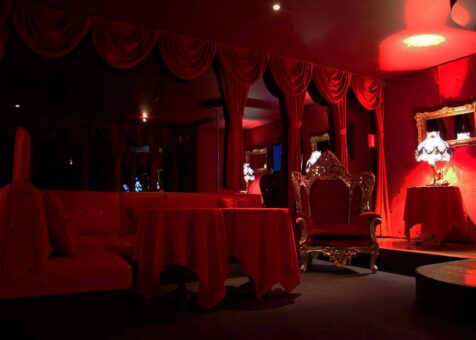 DORSIA-STRIPCLUB-BELGIUM-VIP-ROOM (1)