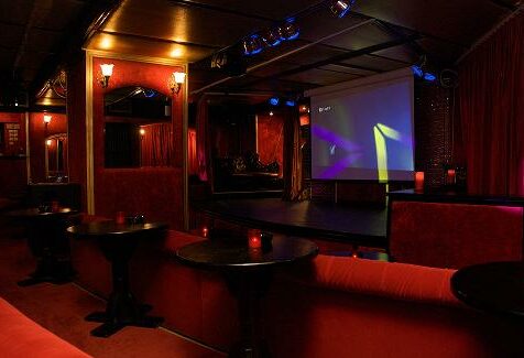 The-Buddhist-Club-Bucharest-Romania (1)