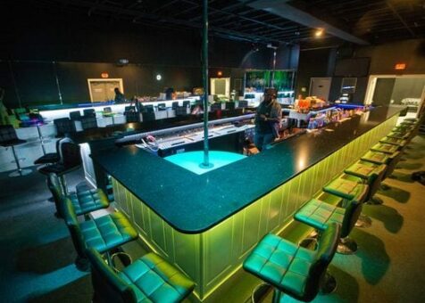 Fairways-Inn-strip-Club-in-Smyrna-Delaware-1
